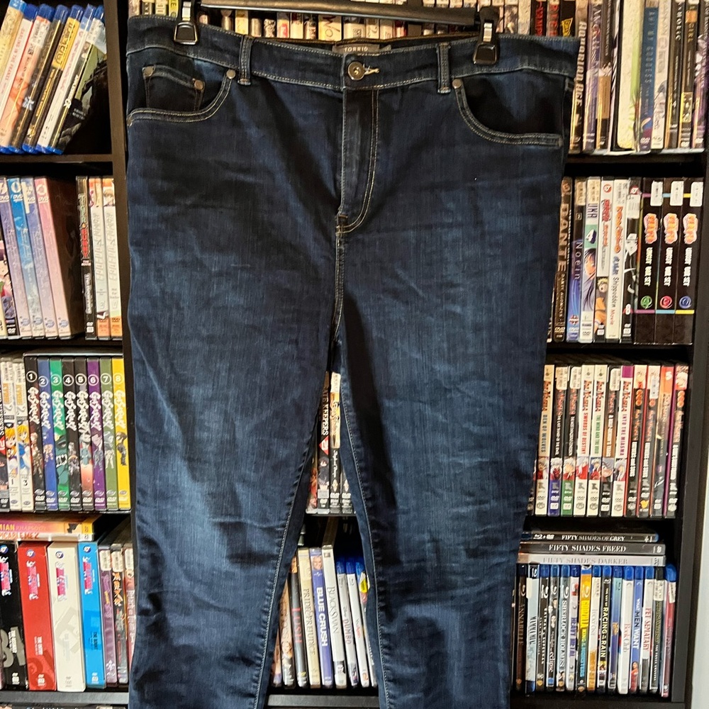 Torrid capris